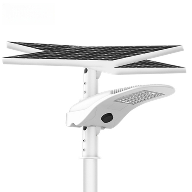 ضوء الشارع بالطاقة الشمسية